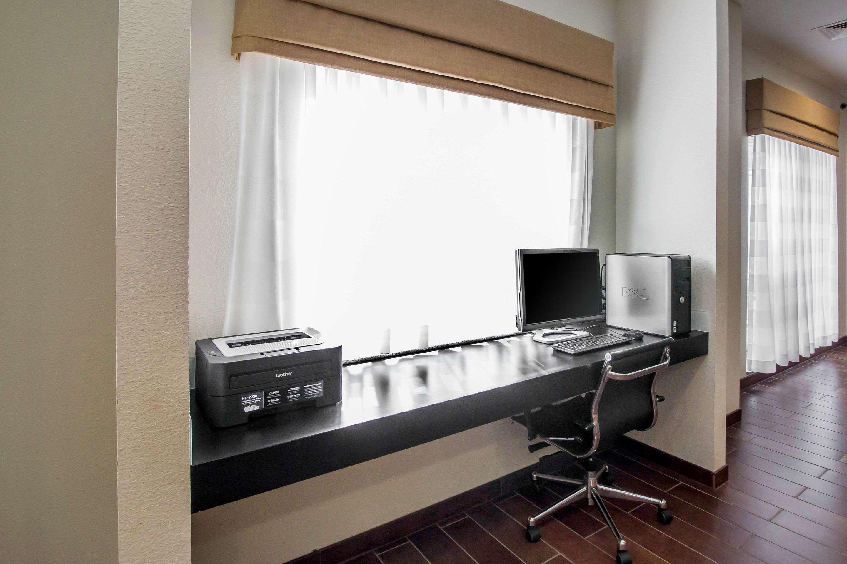 Sleep Inn & Suites Haysville Kültér fotó